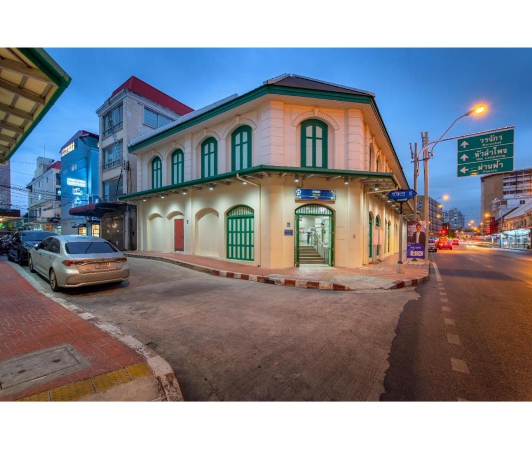 Siam Subway Hostel And Cafe Banguecoque Exterior foto